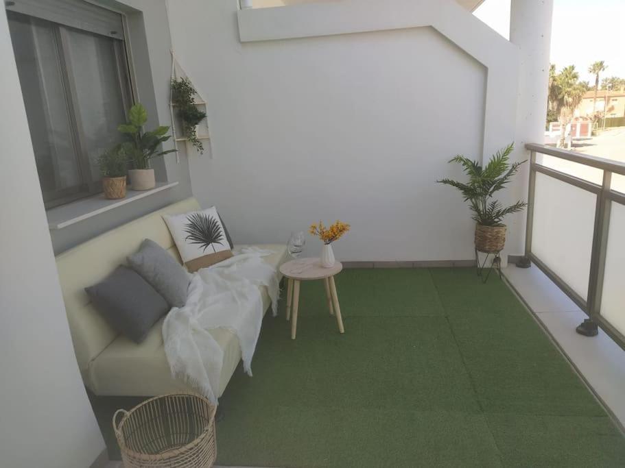 Moderno Apartamento En Oliva Nova Golf & Met מראה חיצוני תמונה