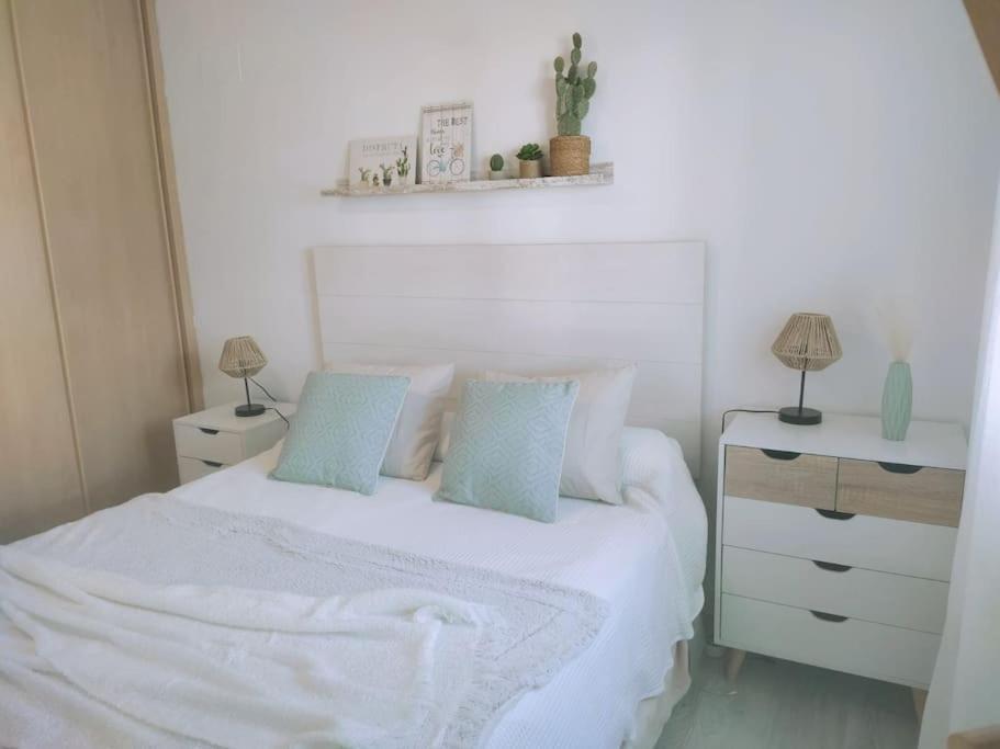 Moderno Apartamento En Oliva Nova Golf & Met מראה חיצוני תמונה